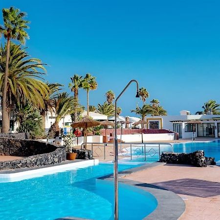 Apartamento Taisa Playa Roca Costa Teguise Eksteriør bilde