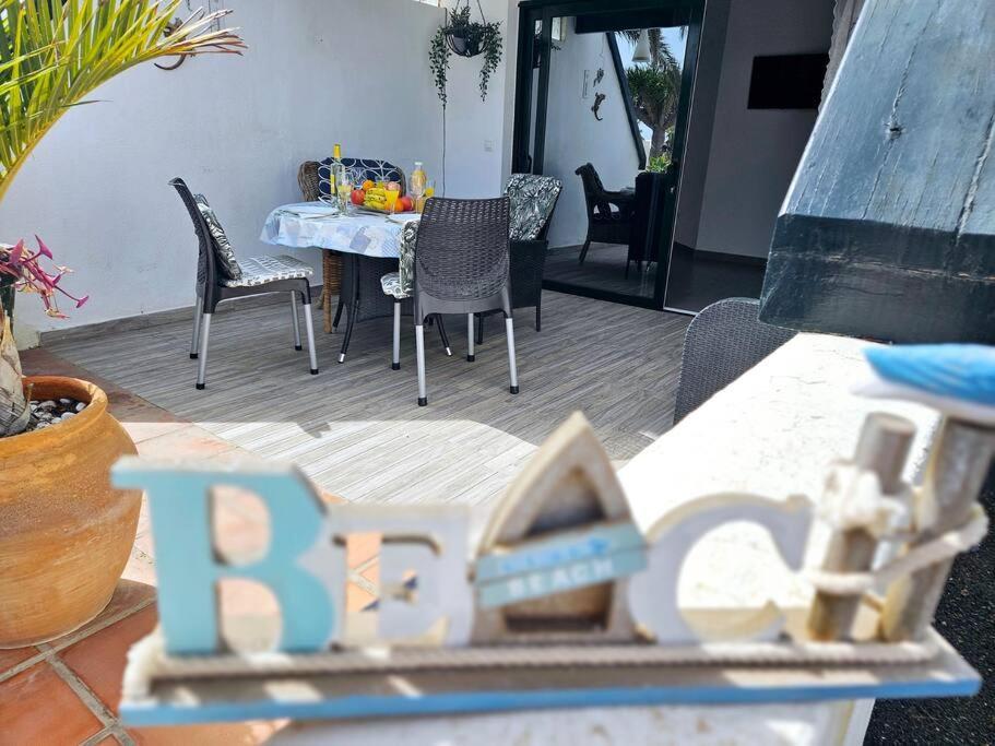 Apartamento Taisa Playa Roca Costa Teguise Eksteriør bilde
